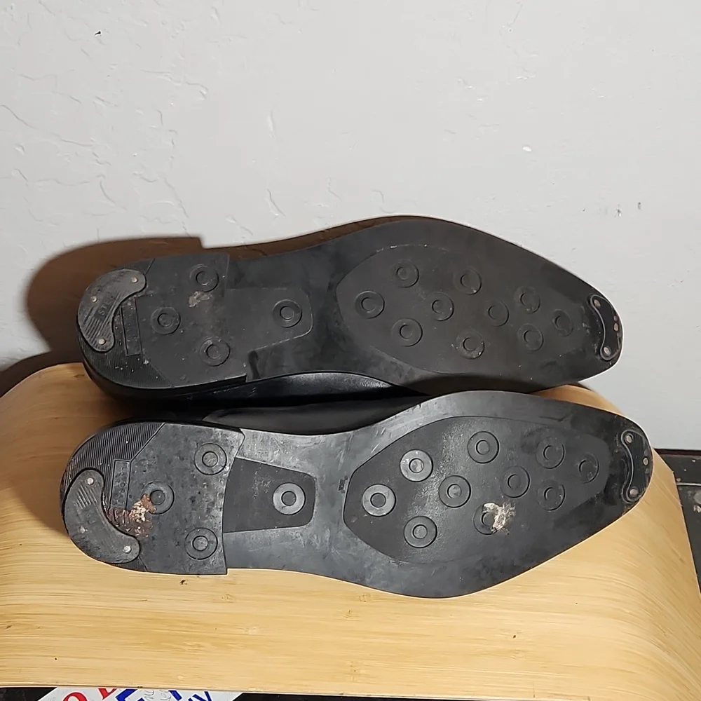 KENNETH COLE Vintage Distressed Look Leather Dress Shoe 13